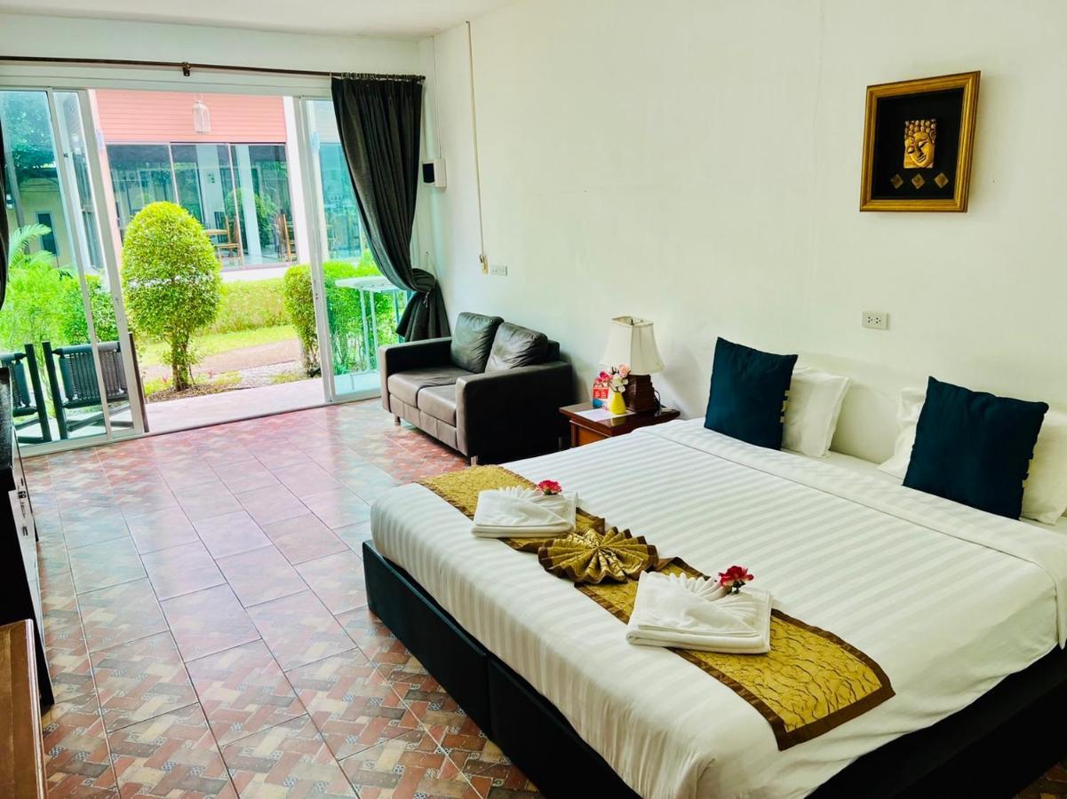 Bora Bora Villa Phuket Chalong Buitenkant foto
