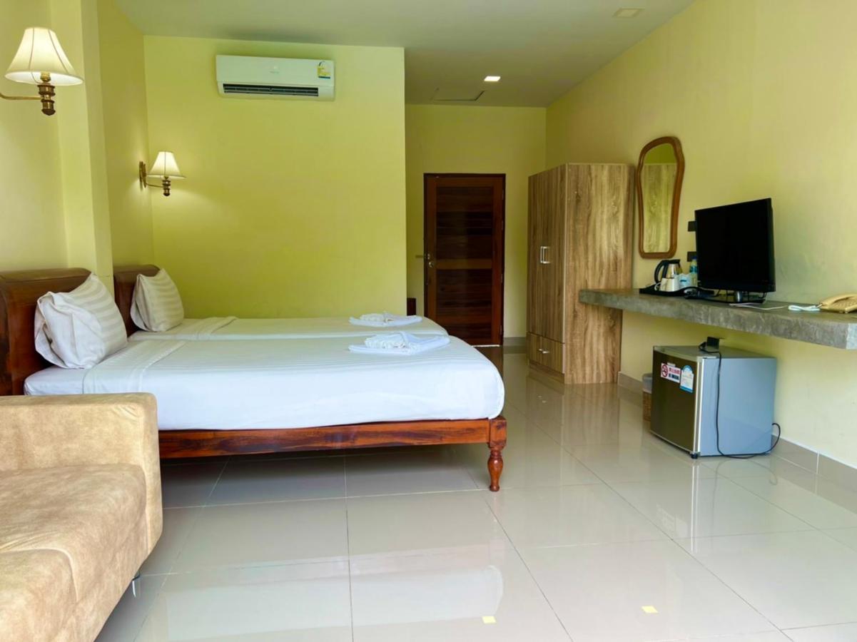 Bora Bora Villa Phuket Chalong Buitenkant foto
